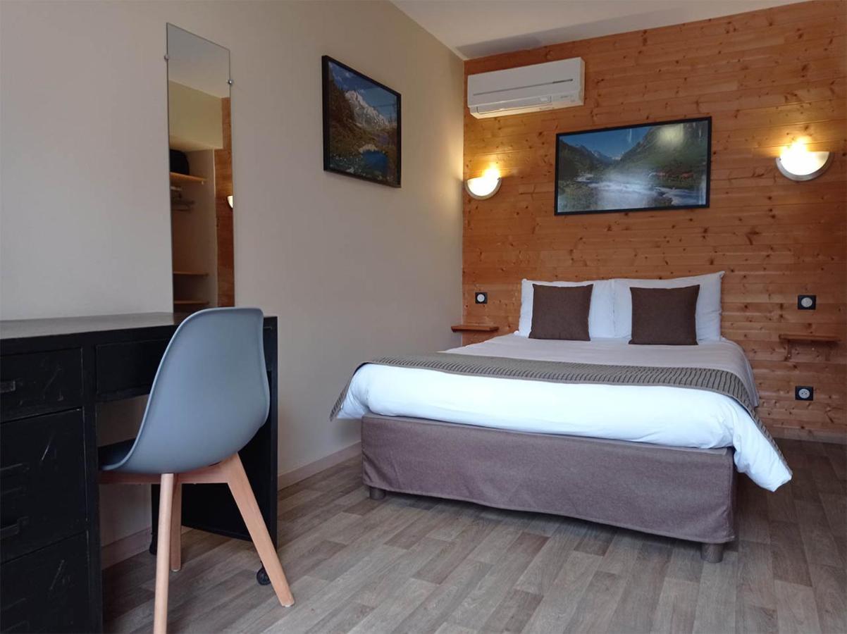 Hotel De La Gare Pierrefitte Nestalas Bagian luar foto
